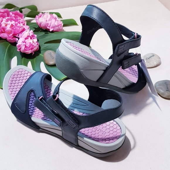 BARETRAPS Deanna Rebound Sandals New in Box - Picture 7 of 10